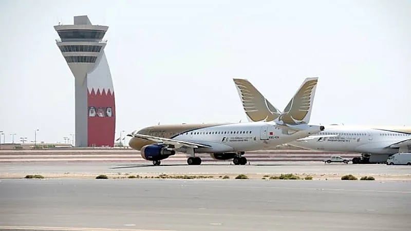 إلغاء إلزامية فحص "PCR" قبل الصعود للطائرة بالبحرين