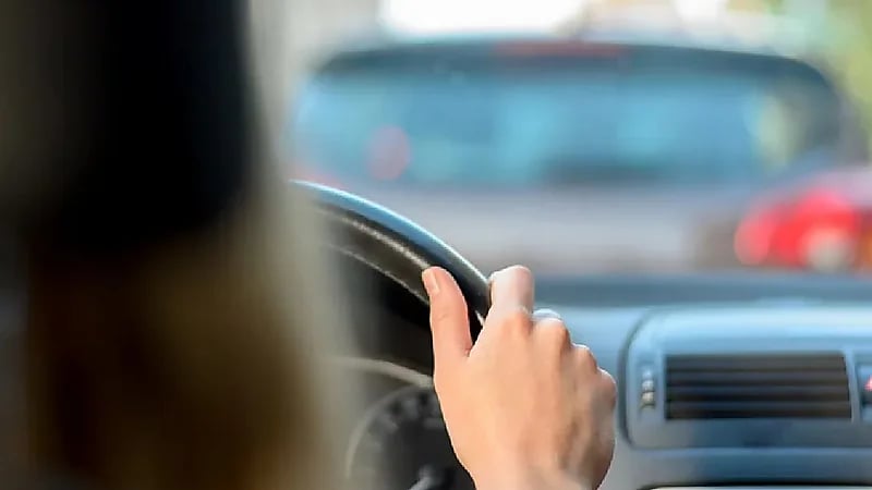 خلاف مروري ينهي حياة 3 سيدات بطلقات نارية