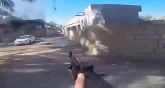 جريمة بشعة .. مسن يقتل عائلته وجيرانه رمياً بالرصاص