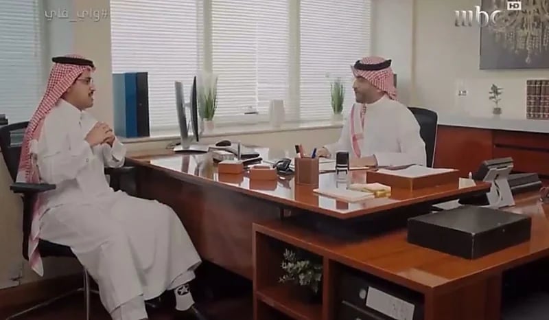 حبيب الحبيب ووليد قشران يقلدان يزيد الراجحي ومحمد الدريم في مشهداً كوميدياً من "واي فاي".. فيديو