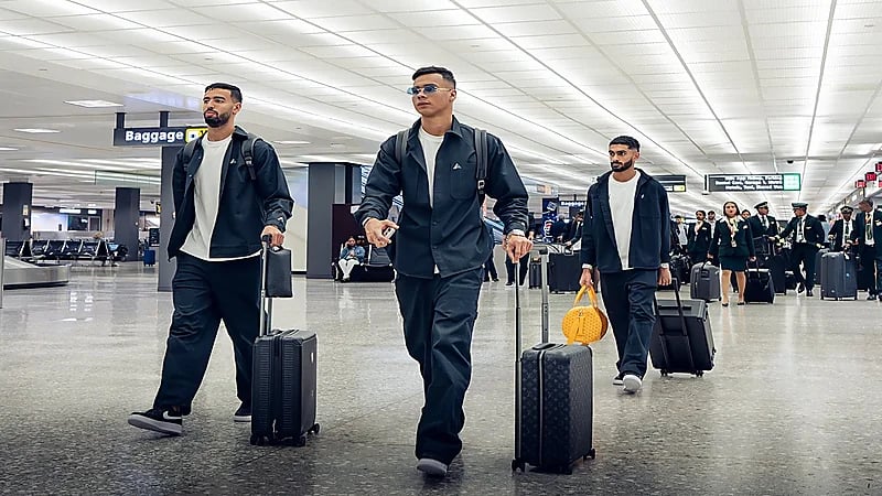 العين الإماراتي يصل إلى واشنطن استعداداً لمونديال الأندية .. صور
