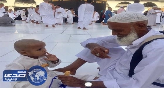 معتمر باكستاني يكشف عن حلمه الذي تحقق برؤية الكعبة