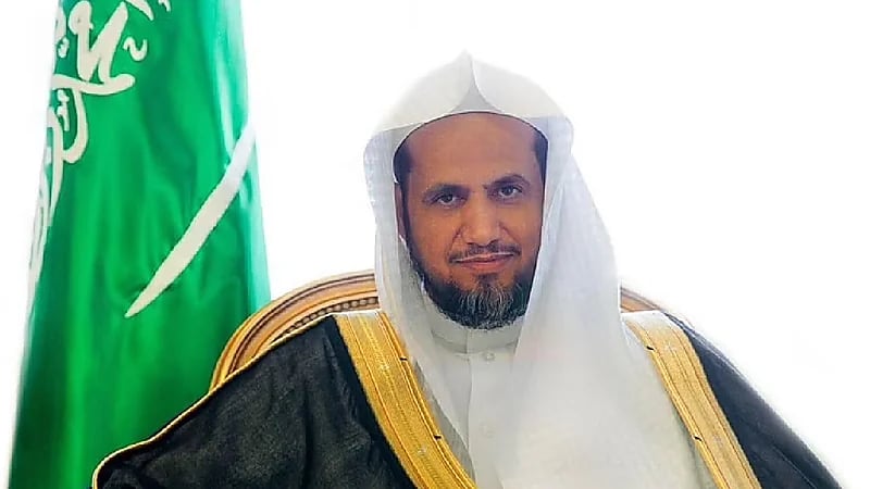 النائب العام يوجه بضبط شخص تلفّظ بألفاظ خادشة للحياء