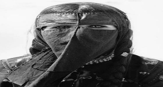 بالصور.. حياة المرأة بالمملكة في الماضي