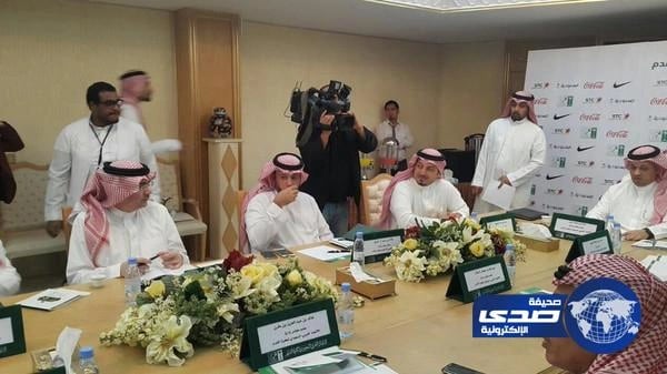 اتحاد الكرة يخاطب "فيفا" بشأن شكاوى الأندية