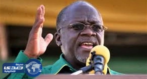 تنزانيا تقيل 10 آلاف موظف وتعلق 3 آلاف أخريين لتزويرهم شهاداتهم العلمية