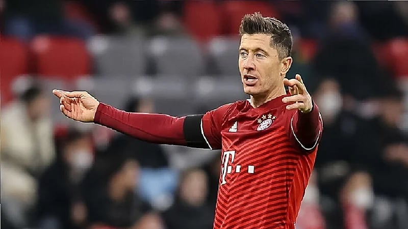 برشلونة يقدم عرضًا جديدًا ليفاندوفسكي