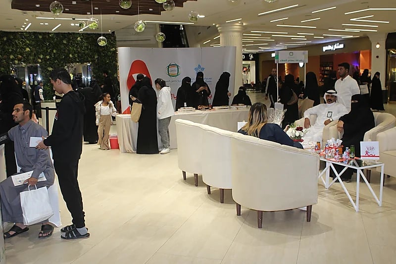 جمعية تكامل الصحية تقيم جناحاً تعريفياً بمناسبة اليوم العالمي للإيدز