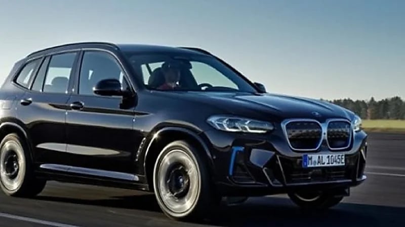 بي أم دبليو iX3 2022 تنطلق رسمياً بتقنيات جديدة