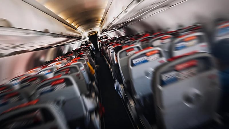 حقائق صادمة تكشف ما يفعله تحطم الطائرات بجسم الإنسان