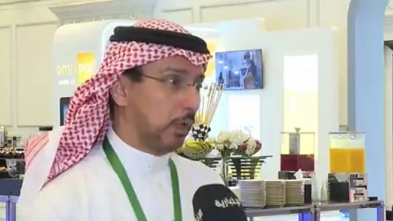 استشاري: يجب على الأسر توعية الأطفال بثقافة التوازن بالأكل (فيديو)