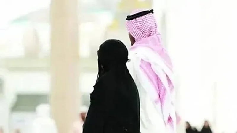 السلمان يكشف عن  تصرف تفعله الزوجة يتسبب في انهاك الزوج عاطفيا وإجهاده نفسيا
