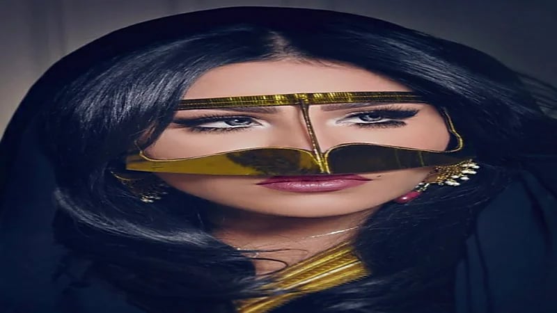 أحلام ترتدي " البرقع " للتضامن مع المملكة والبدو بعد تصريحات الوزير اللبناني المستقيل " وهبة "