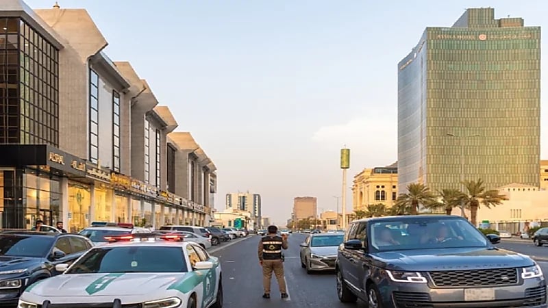 المرور يطرح مزاد اللوحات الإلكتروني غدًا