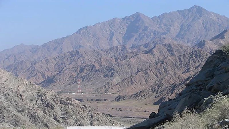 إنقاذ متسلقة جبال سعودية في الإمارات