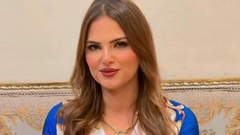 إيمان رجائي تعلن انفصالها عن زوجها