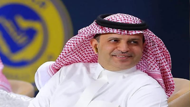 آل معمر لاتحاد القدم : طبقوا المبدأ نفسه ولا تقفوا مع ناد ضد آخر