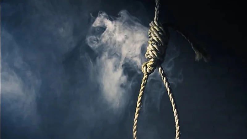 العثور على فتاة عشرينية مشنوقة