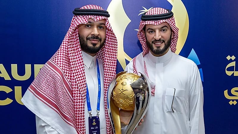 سلمان الغنام يعلن استقالته من الإدارة القانونية بنادي الهلال