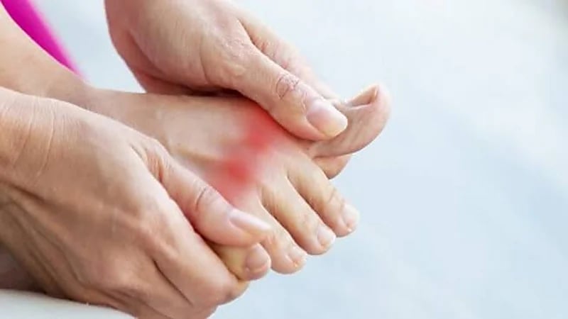 مشروب يخفف من أعراض النقرس