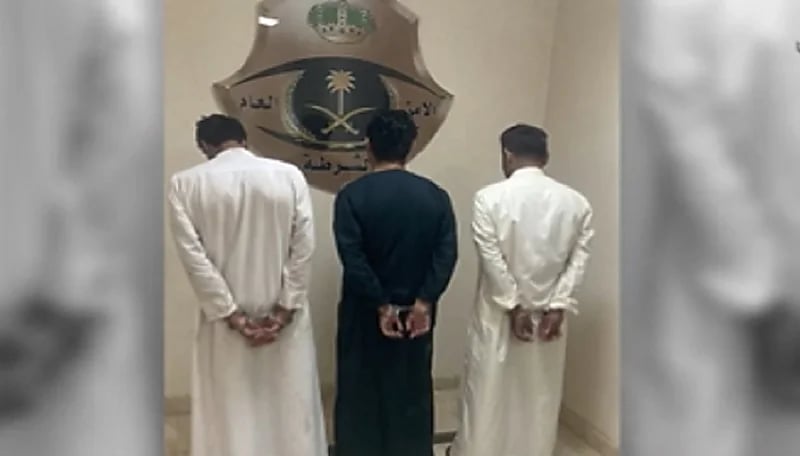 بالفيديو ..مجرمون ومخالفون في قبضة رجال الأمن