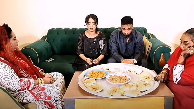 انهيار ممثلة سودانية بعد مشهد فاضح في مسلسل