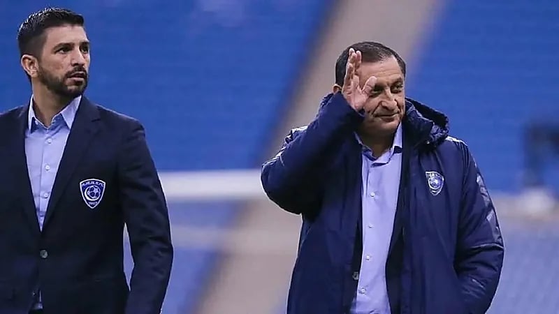 مدرب الهلال في مأزق قبل مواجهة الحزم 