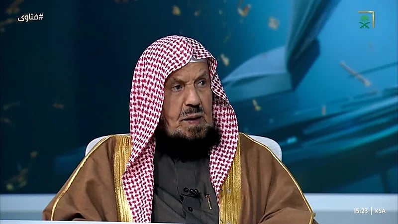بالفيديو.. الشيخ "المنيع" يوضح حكم الزكاة عن شقة معروضة للبيع