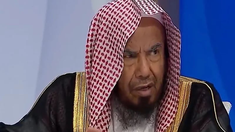 المطلق يوضح الفواسق التي يجوز قتلها في الحل والحرم .. فيديو