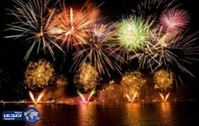 بالفيديو .. عروض مبهرة للألعاب النارية في ختام كأس دبي العالمي للخيول