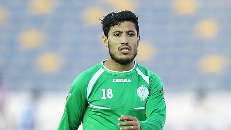 الهلال يقترب من التعاقد مع عبدالإله الحفيظي