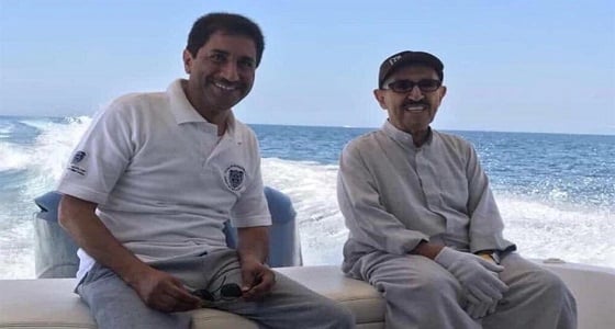 أمير الكويت في نزهة بحرية