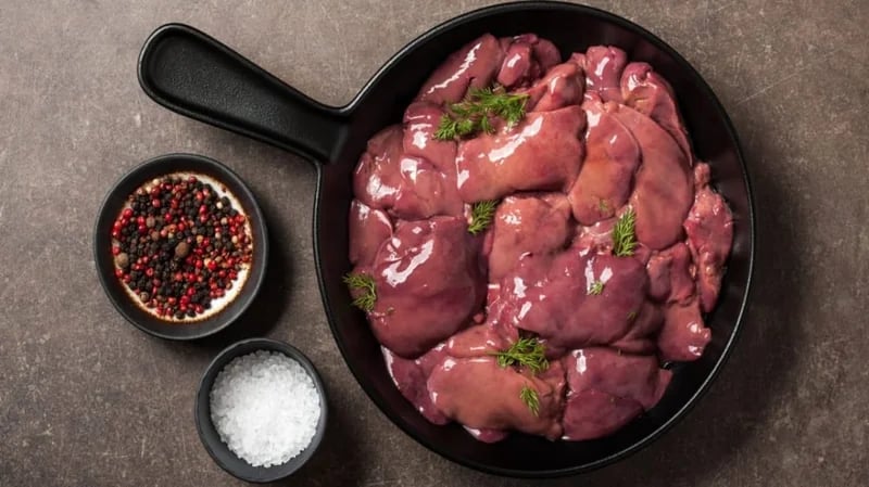 "الذيابي" ينصح مرضى القلب بالتقليل من تناول الكبدة