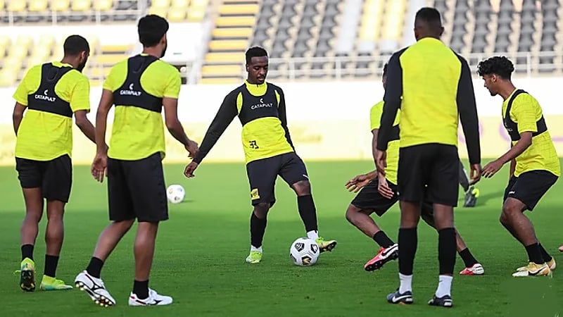 بلان يضع برنامجًا خاصًا للدوليين في معسكر الاتحاد