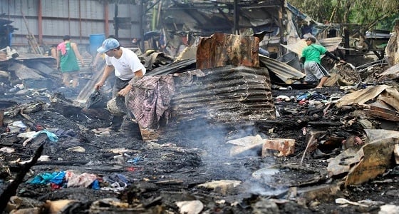 التهام عشرات المنازل في حريق بالفلبين