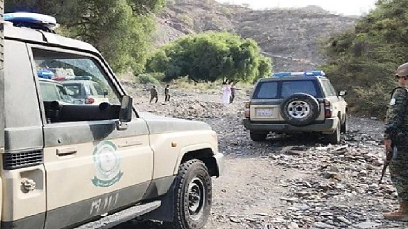 القبض على 3 مواطنين لترويجهم القات والشبو