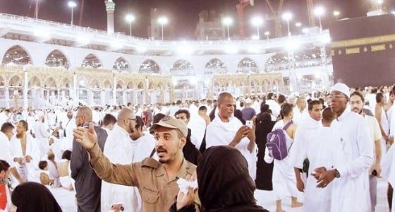 صرخة سيدة مصرية في الحرم المكي تعيد " حسن "