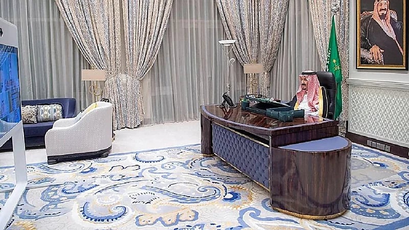 منح أمراء المناطق صلاحية إيقاف خدمات المتعدين على عقارات الدولة