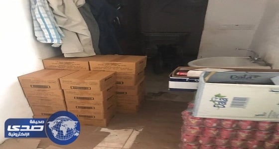 ضبط مخازن مواد غذائية مخالفة في مكة