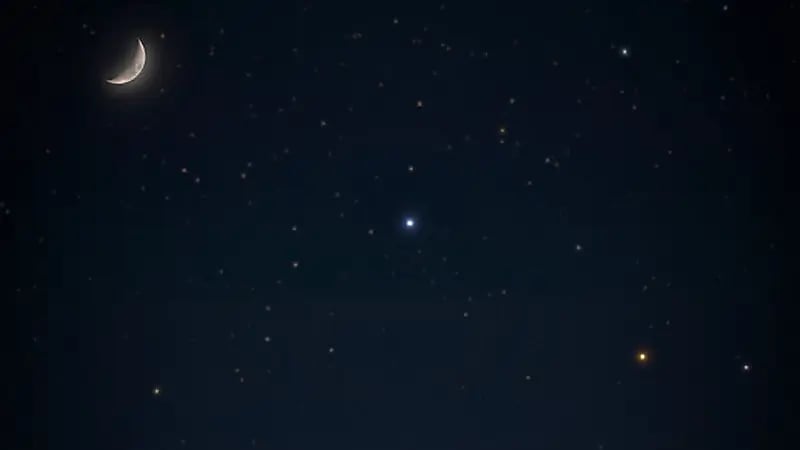 اقتران ثلاثي نادر يزين سماء المملكة مساء اليوم