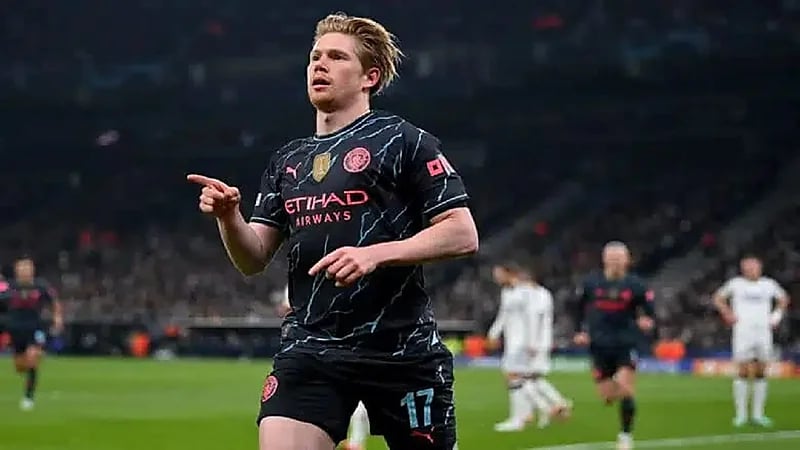 حقيقة مفاوضات الهلال مع نجم مانشستر سيتي