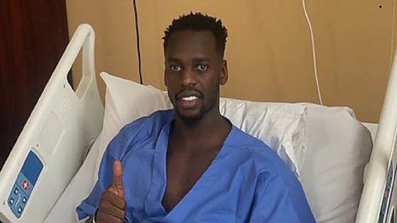 لاعب الاتحاد " الصحفي " يجري عملية جراحية