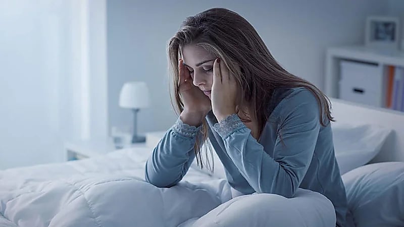 أخصائية توجه نصائح للتعامل مع الإجهاد والأرق