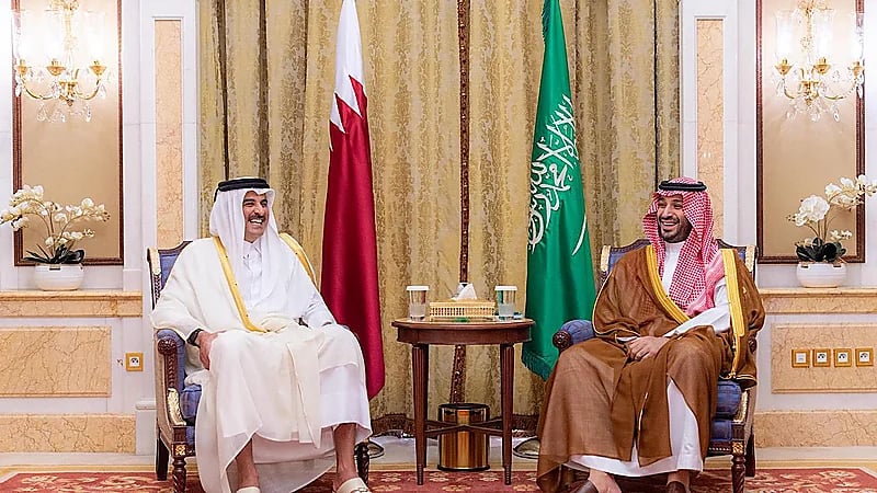 ولي العهد‬⁩ يلتقي أمير دولة قطر.. فيديو