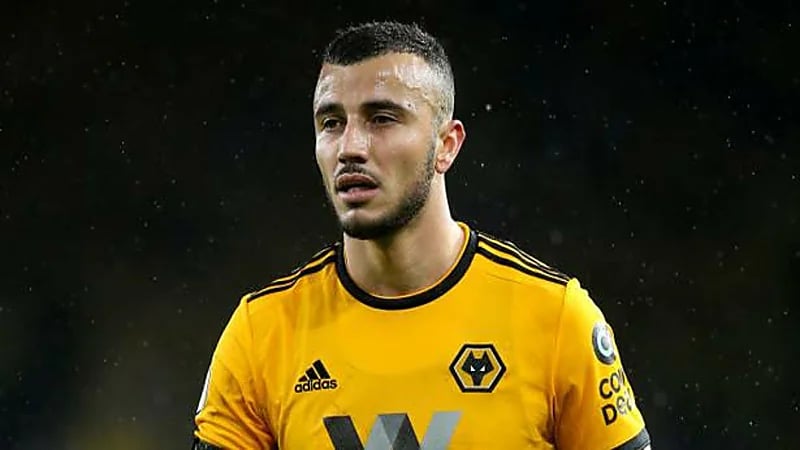 الهلال والنصر يتنافسون لضم رومان سايس