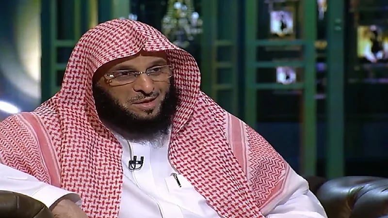 عائض القرني: جبت العيد بسبب تغريدة عن الرياضة وتٌبت بعدها