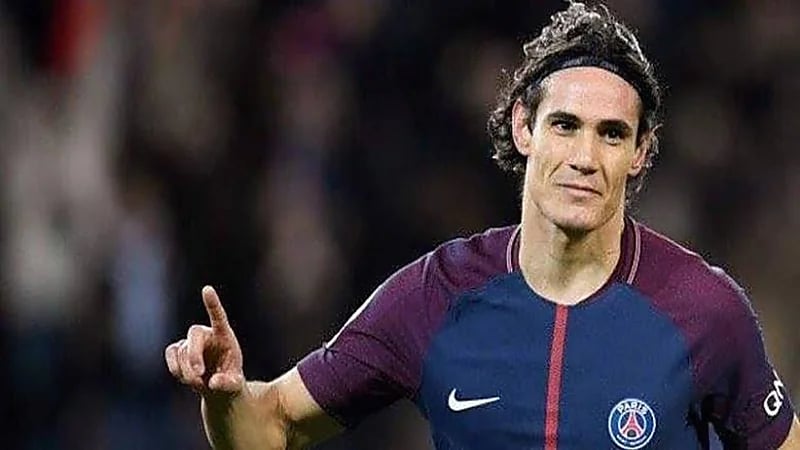 بوكا جونيورز يقترب من ضم كافاني