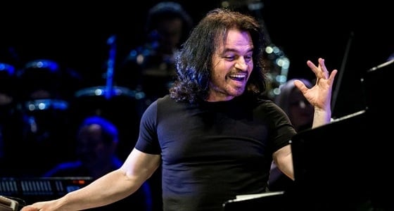 ياني في جولة عالمية في فلوريدا