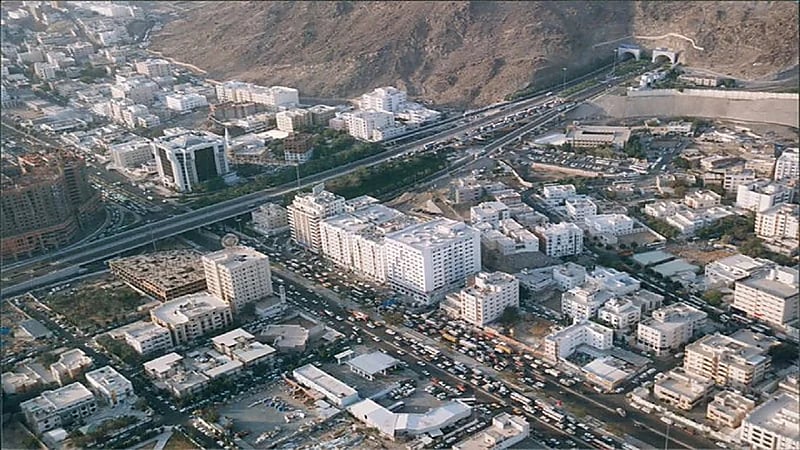 بدء استقبال طلبات تصاريح إسكان الحجاج للعام المقبل