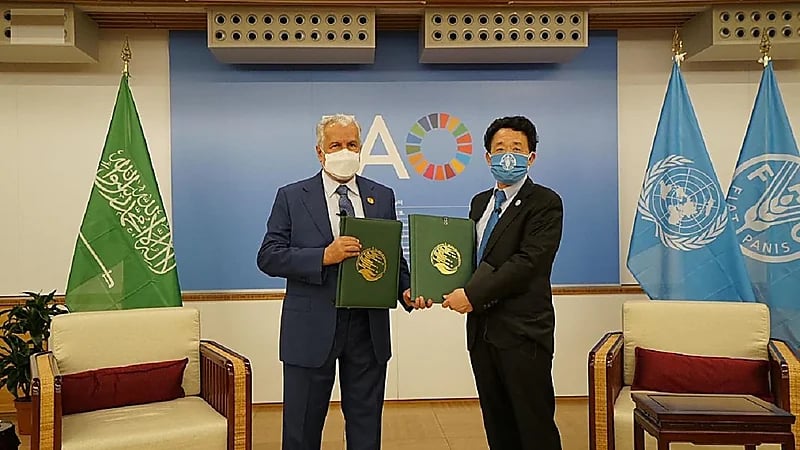 "الربيعة" يوقّع اتفاقيتين مشتركتين مع "الفاو" في روما